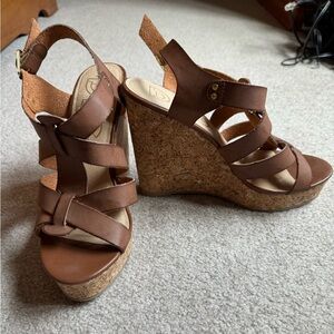 NWOB DLG Brown Wedge Sandals